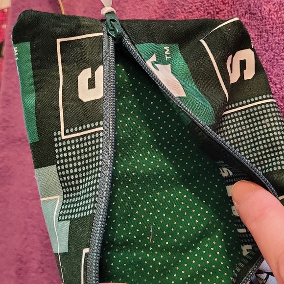 MSU Zippered Pouch - Picture 3 of 4